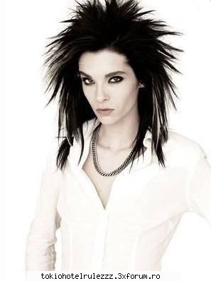 de bill  :rotfl:  :rotfl:  :rotfl:  :nebun:  :nebun: de cine va plc cel mai mult? sau georg???
