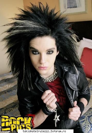 poze ~~bill kaulitz~~ mie imi place pzoa care puso..are privire AdMiN