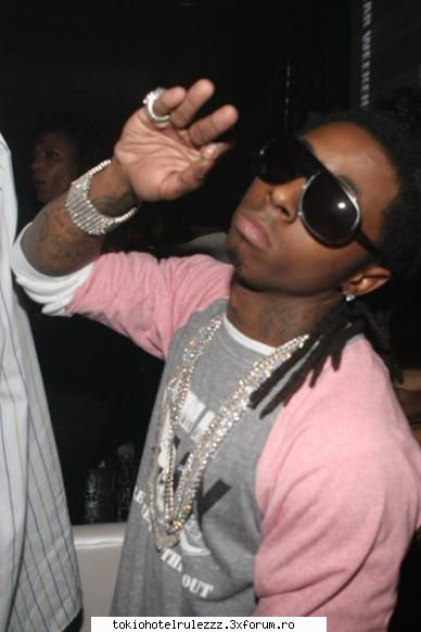 lil wayne ......... MoDeRaToR