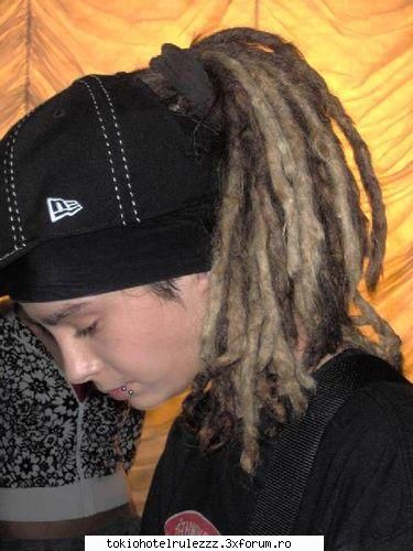 Dread-urile lui Tomeatza - am ji yop cateva nu sunt fara sapca dar ma rog..i - ~~Tom Kaulitz~~