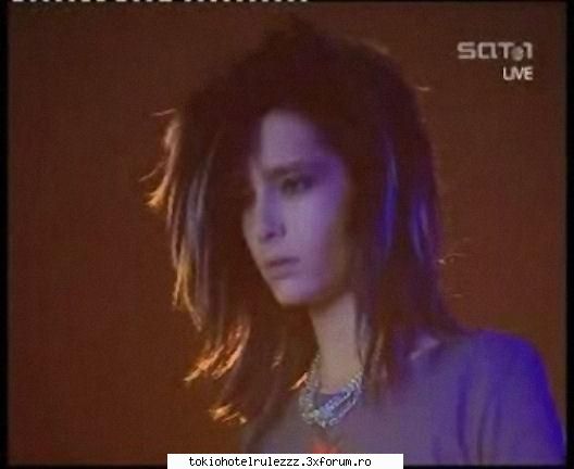 =(  :cool: poze cu  ~~bill kaulitz~~