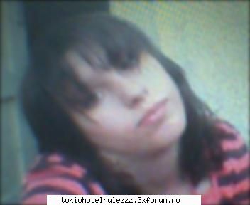 deci yo sunt asta  :razz:  :razz: poze cu voi