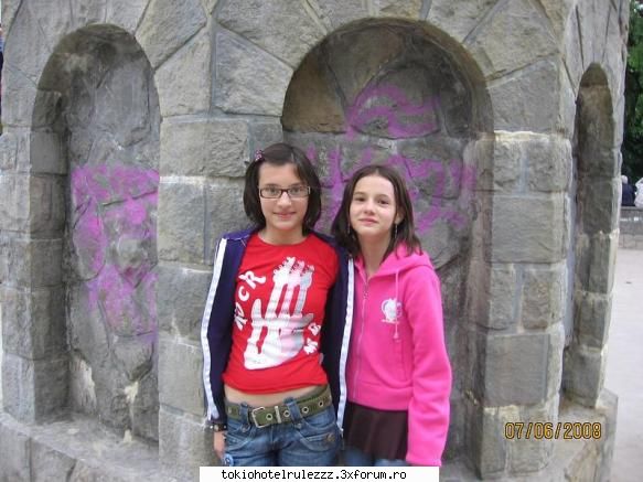 yo-s aya q trcou rosu :zzz: poze cu voi