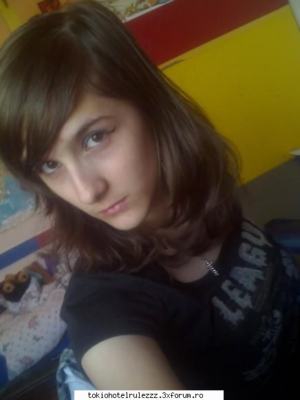 Poze Cu Voi - is urata` nu?` :( :( - <^>Sa Ne Cunoastem<^>