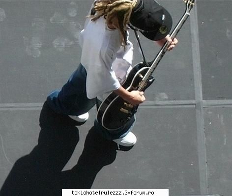:nebun:  :nebun: poze cu ~~tom kaulitz~~