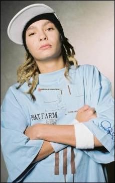 ultima ..... :nebun:  :nebun:  :nebun: poze cu ~~tom kaulitz~~
