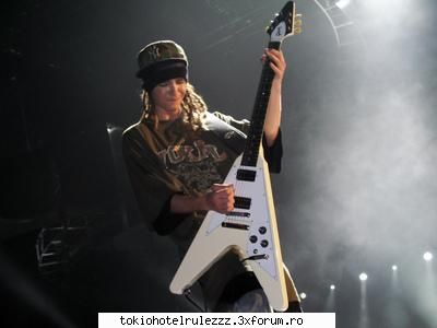 Tom-liderul TH - cred ca asta spune tot - ~~Tom Kaulitz~~