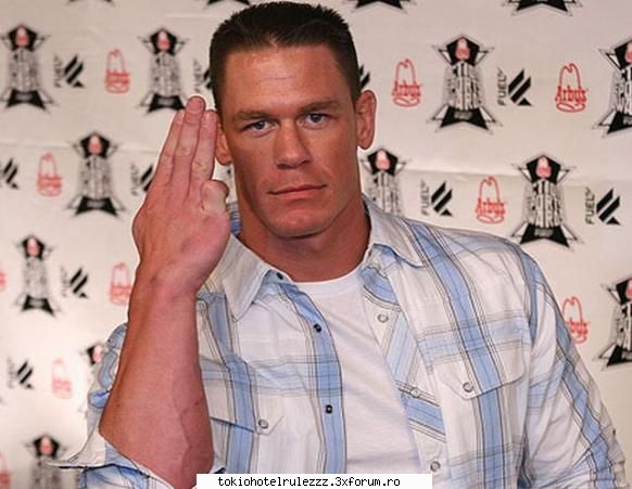 john cena - aici poonem poze inf etc despre joh cena - Cafenea
